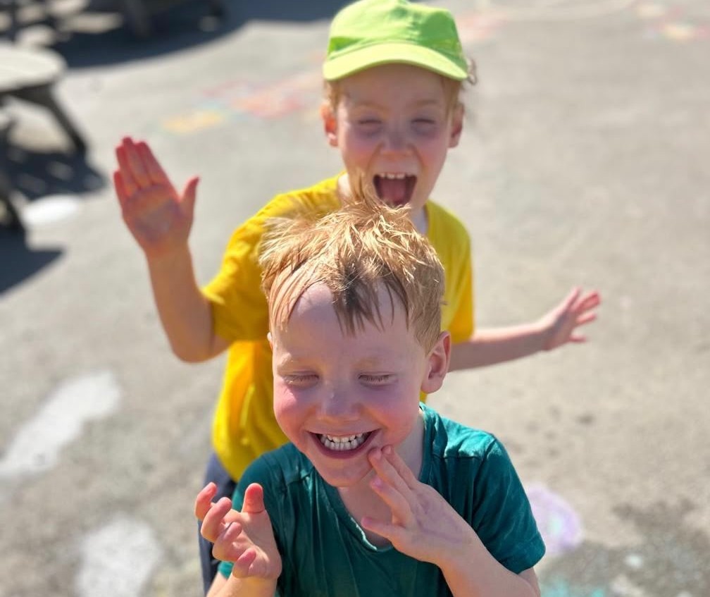siblings at Holiday Club